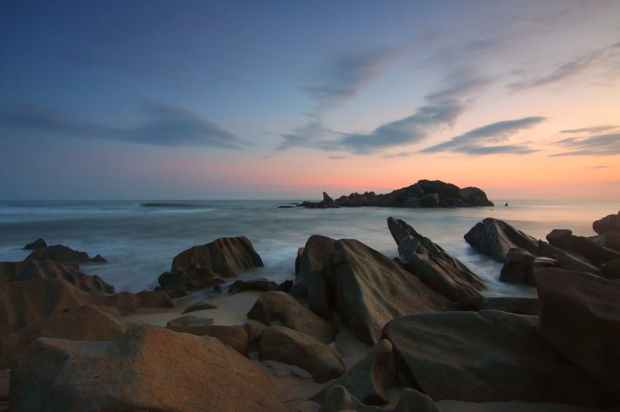 beach and rocks in cornwall